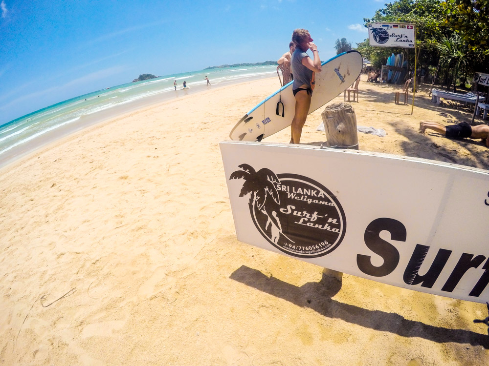 the-sidewalk-secrets-surf-travel-blog-sri-lanka-welligama-surf-instructor-10