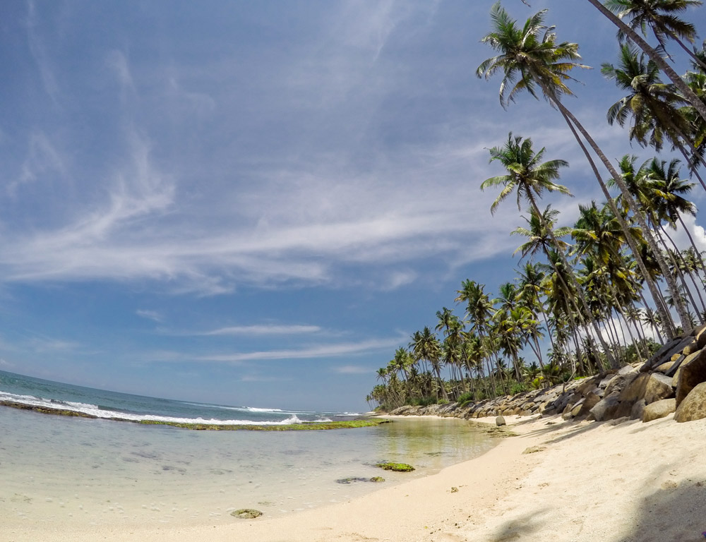 the-sidewalk-secrets-surf-travel-blog-sri-lanka-midigama-go-pro-3