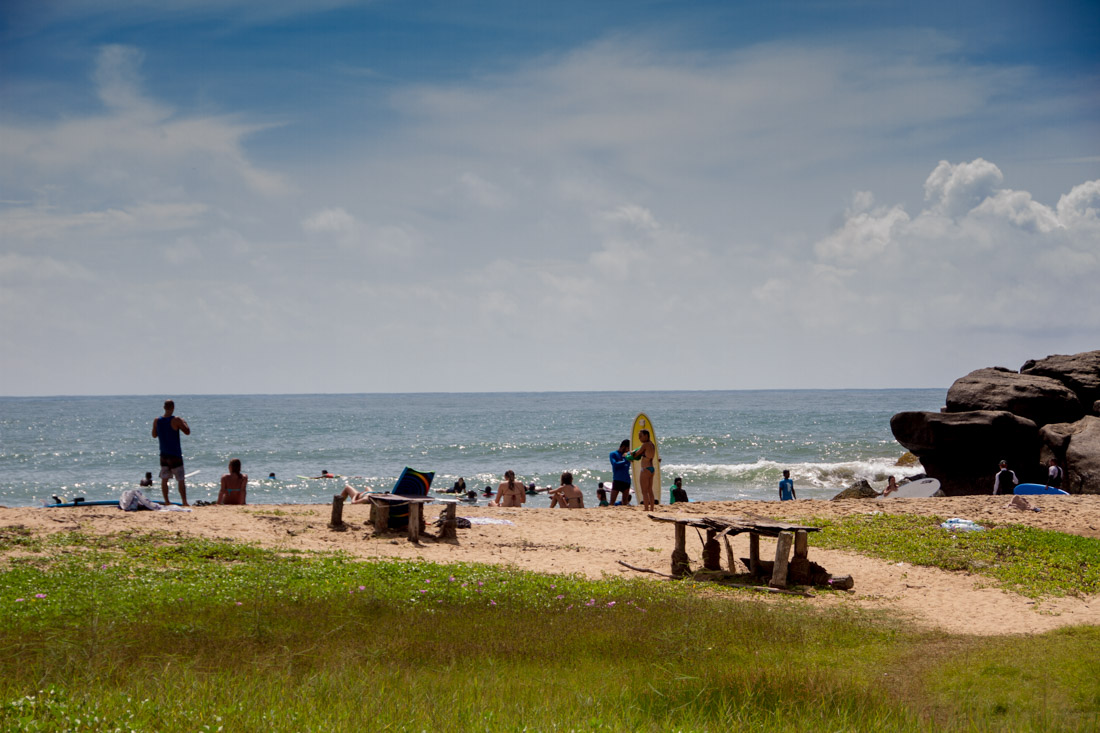 surf-bums-in-sri-lanka-living-the-dream-arugam-bay-2